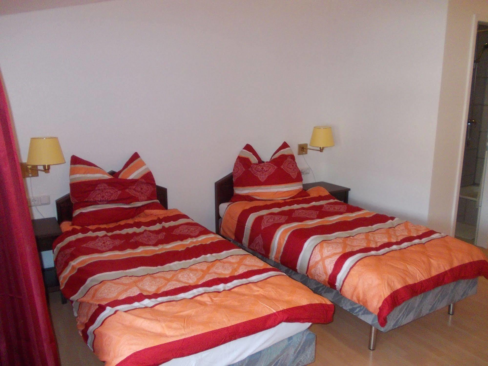 Hotel Im Bahnhof Passau Eksteriør bilde