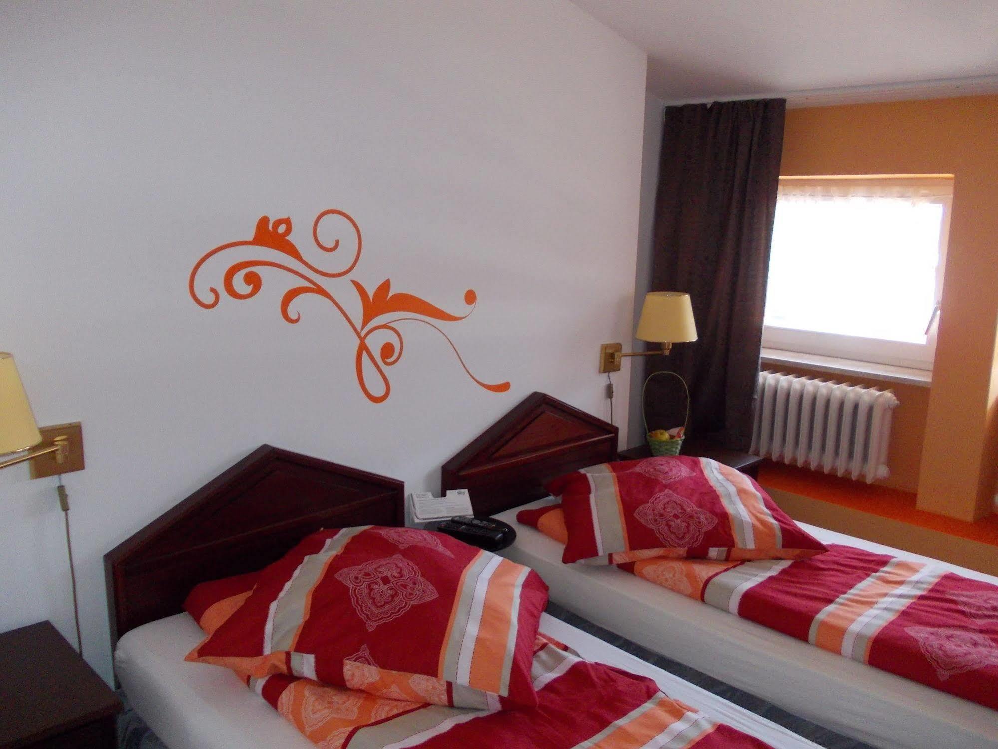 Hotel Im Bahnhof Passau Eksteriør bilde